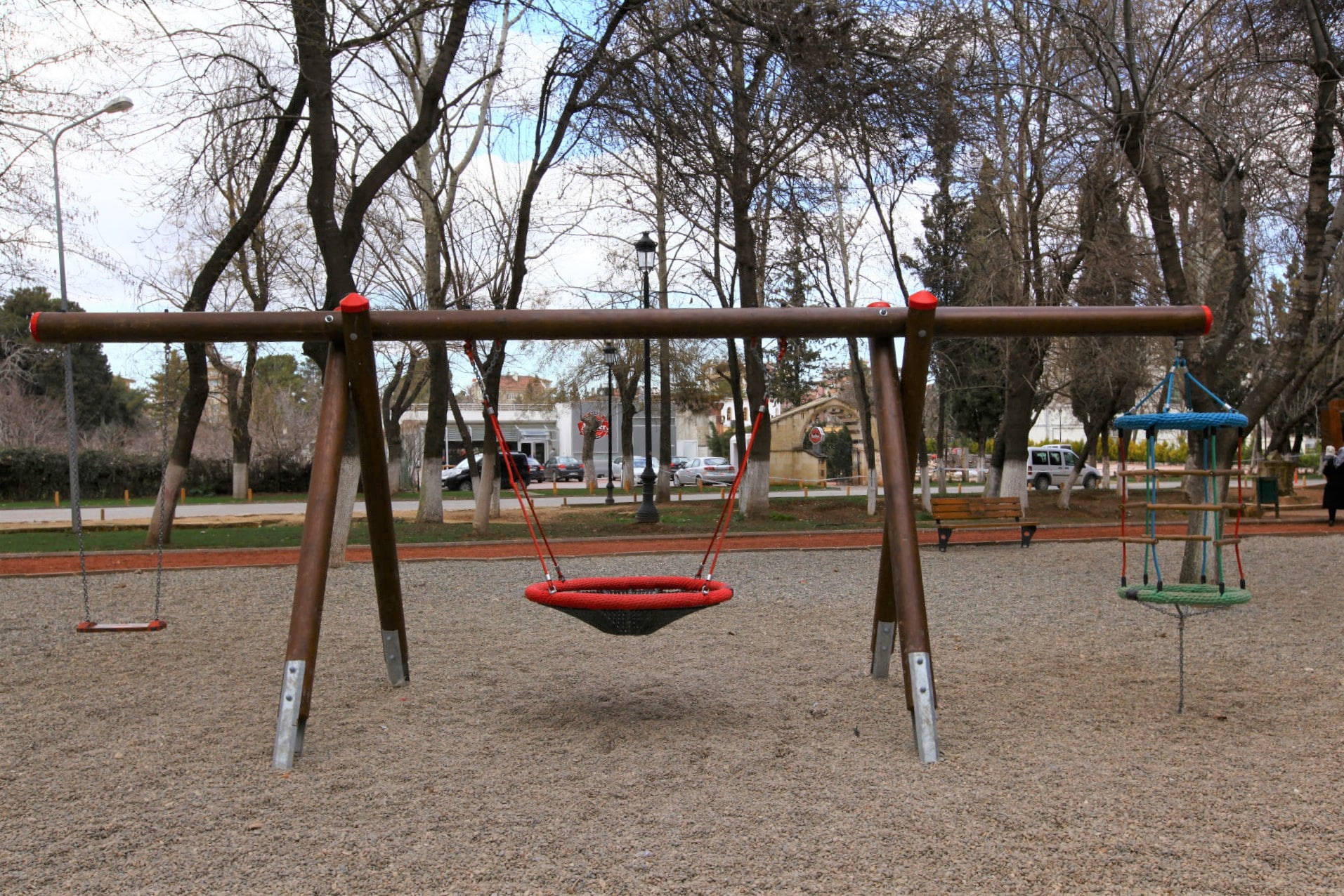 Turkuaz Park | Angled Swing Frame ‘Turna’ Long