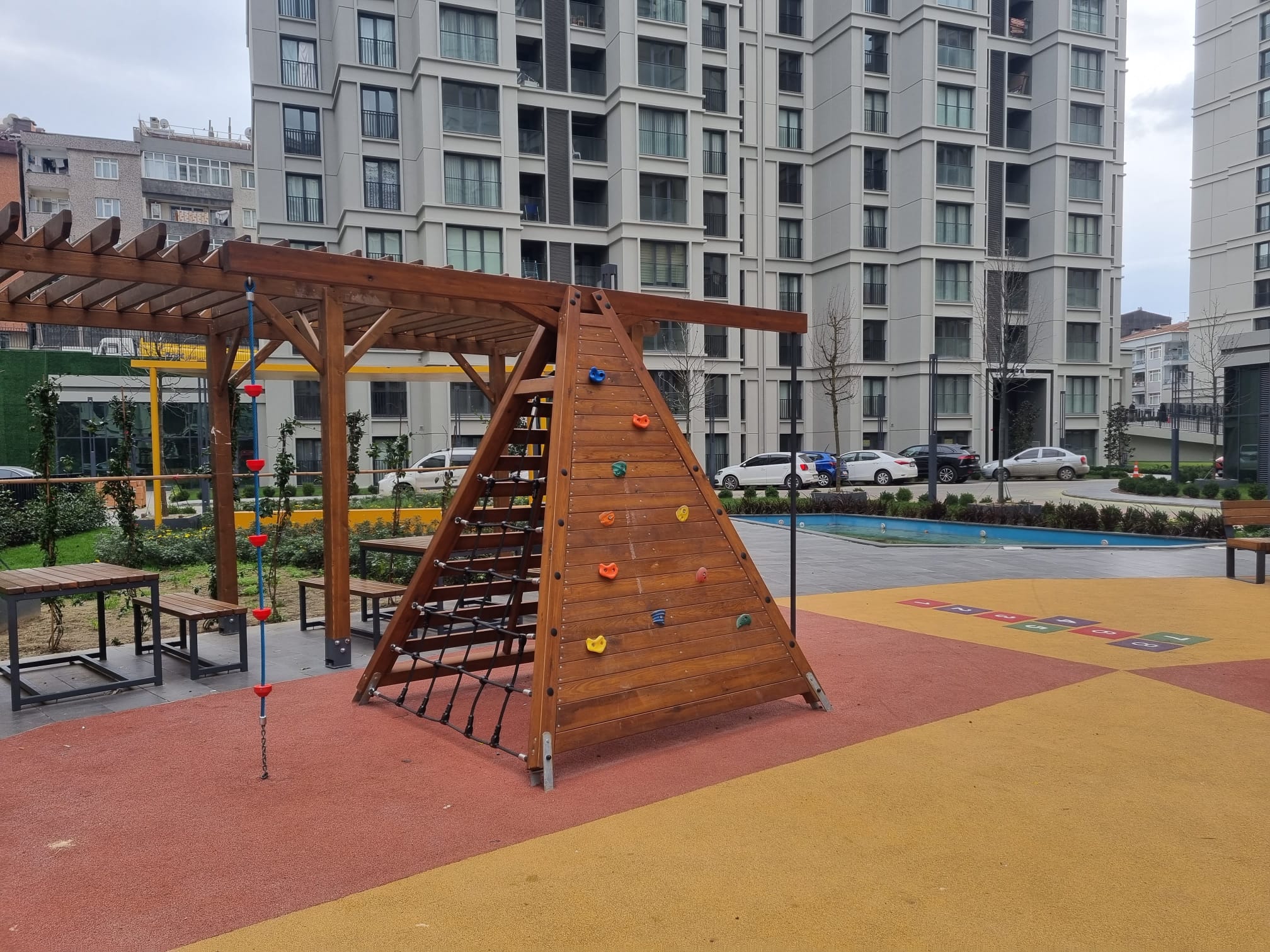 Turkuaz Park | Krizantem Ahşap Çocuk Oyun Grubu