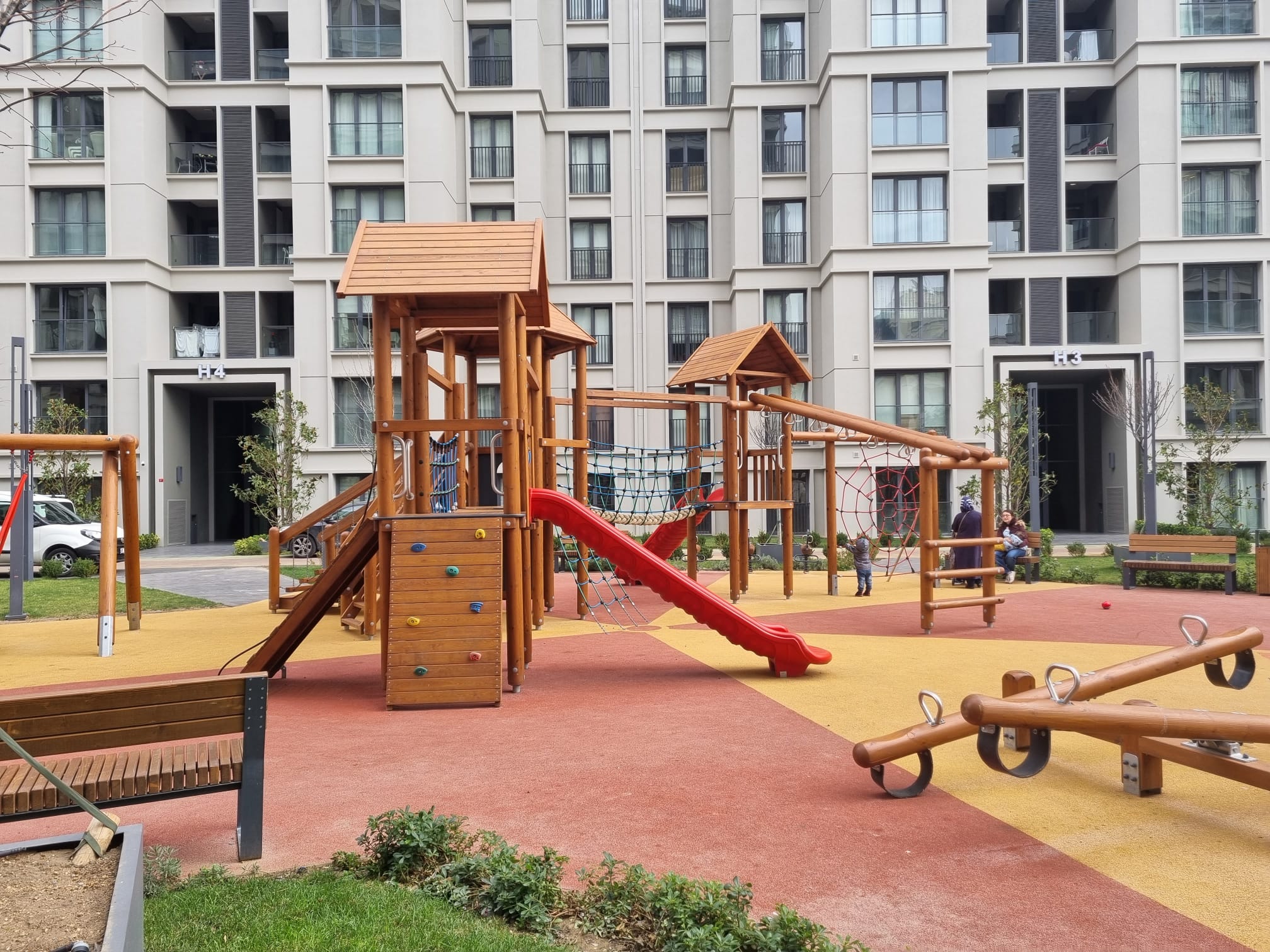 Turkuaz Park | Tilia Play Series - Tower Playgrounds Lathe Wood