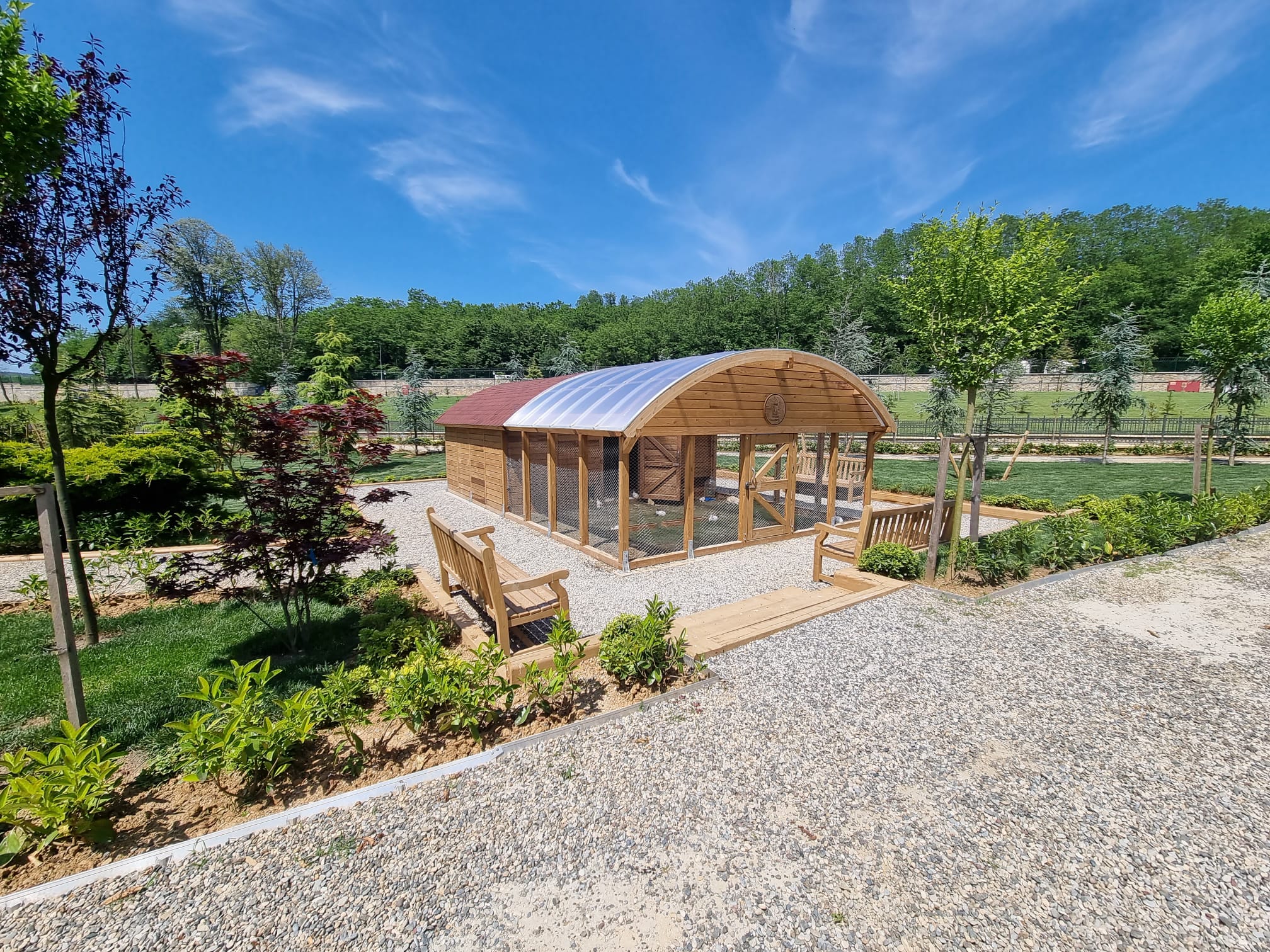 Turkuaz Park | Ahşap Tavşan Kümesi